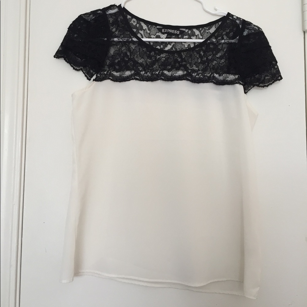Classy Black&White silky top